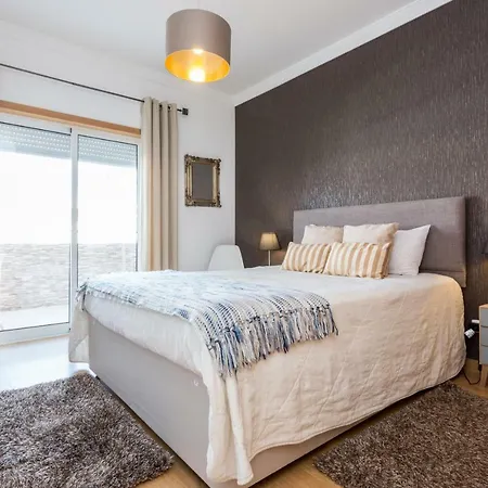 Riviera Apartment *